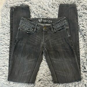 ✨2✖️Host Pick✨ Y2K Bullhead Venice Skinny Jeans